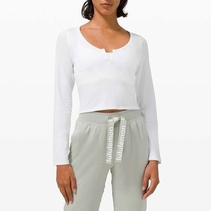 Lululemon Cropped Henley Long sleeve in white, size 2